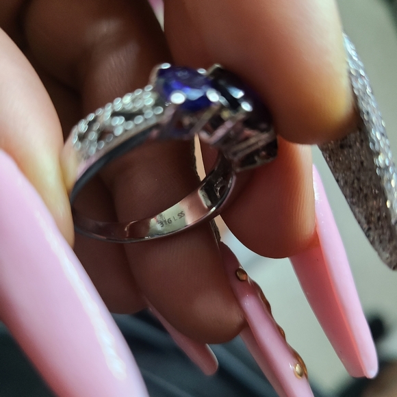 Rings - Picture 7 of 7